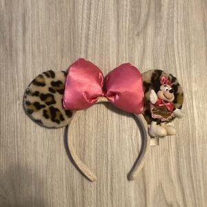 Tokyo Disney leopard print Minnie ears